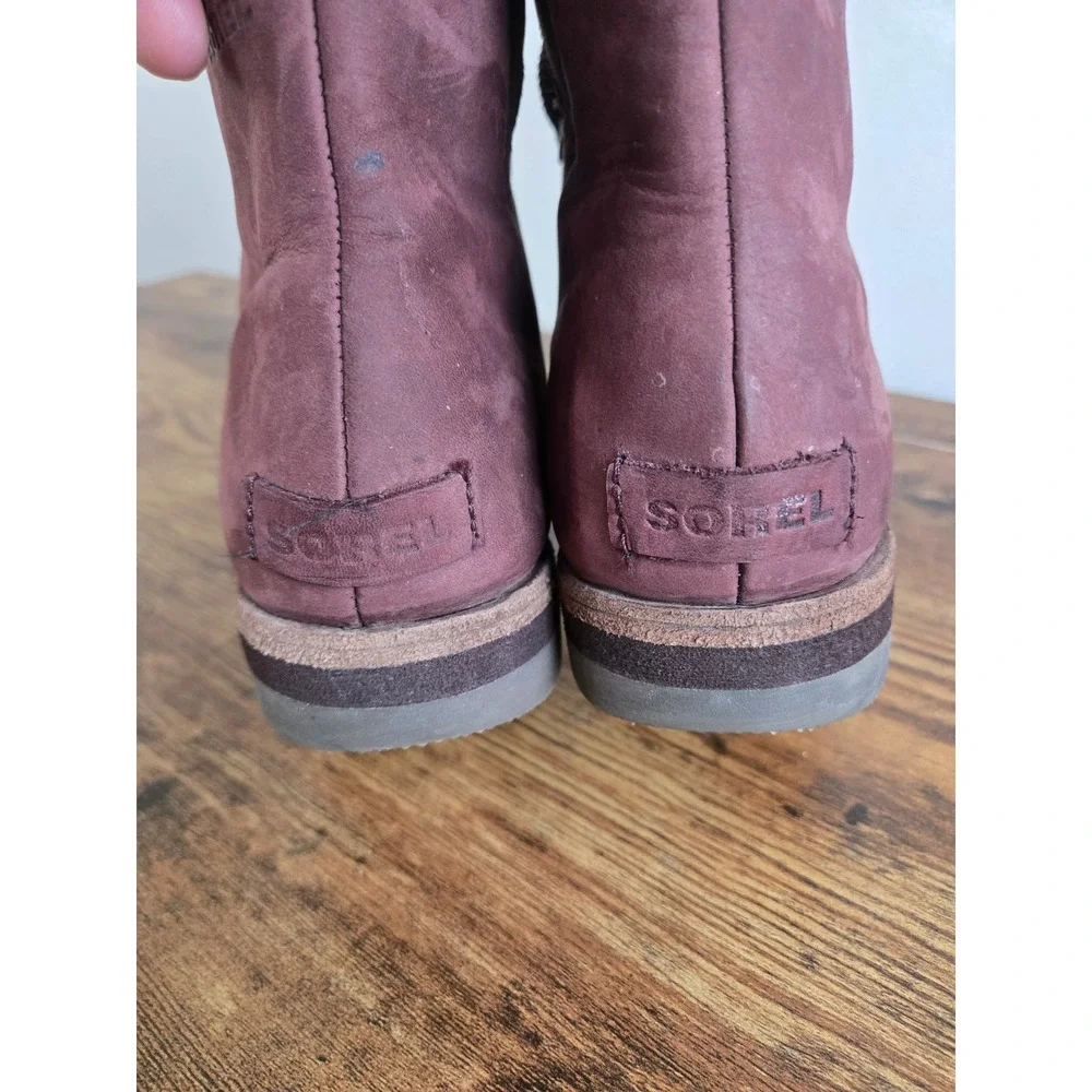 Sorel Kinetic Boots Women 10 Burgundy Suede Felt NL3287-908 Winter Lace Up